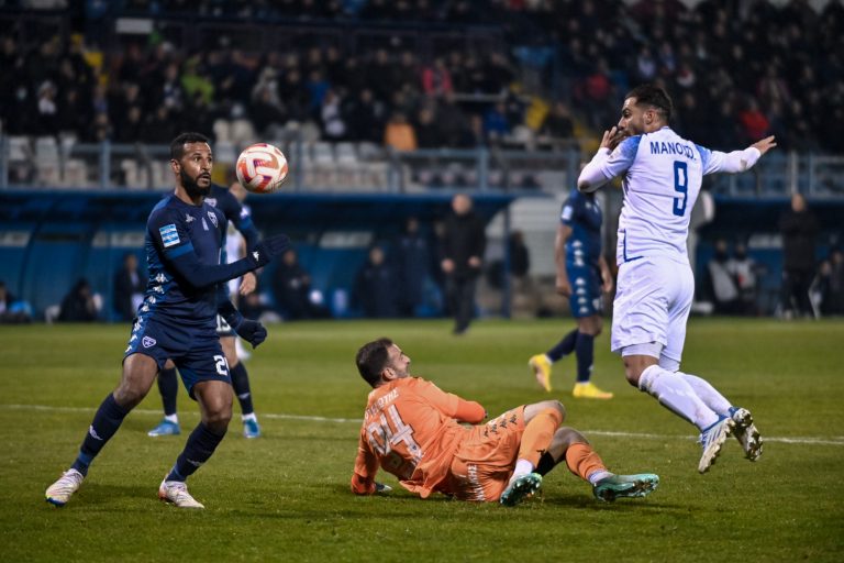 Ψάχνει déjà vu σε άλλη γειτονιά