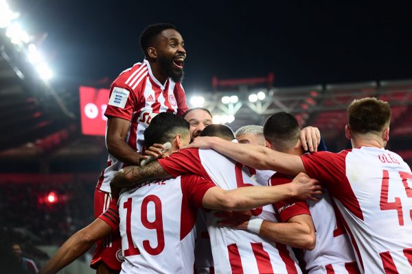 Τι σημαίνει για τον Ολυμπιακό η κατάκτηση του Κυπέλλου από την ΑΕΚ