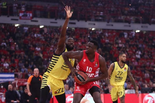 Υπόκλιση του Forbes στον Ολυμπιακό: «Είναι η καλύτερη ομάδα εκτός NBA»