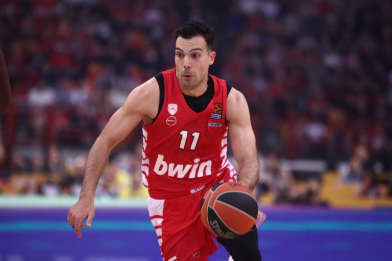 Δεν είναι (απλά) ηγέτης: Είναι ο κορυφαίος γκαρντ της Ευρώπης (vids)