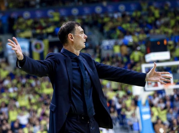 Ποιος είδε τον Μπαρτζώκα και δεν τον φοβήθηκε: «Γιατί παίζετε σαν… γατιά;»