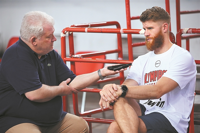 Τόμας Γουόκαπ: «Για πάντα εδώ»