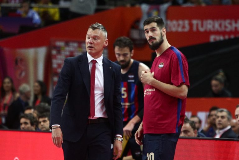 Με απόφαση Γιασικεβίτσιους η Μπαρτσελόνα αναχωρεί από τη Λιθουανία την ώρα του τελικού