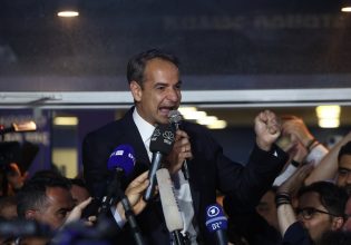 Εκλογές 2023: Διθυραμβικά σχόλια Economist για την νίκη της ΝΔ