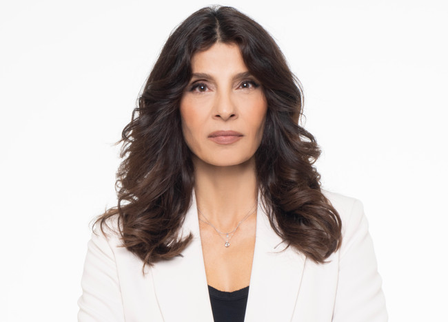 «Φουλάρει» τις μηχανές ο ΣΥΡΙΖΑ – «Βομβαρδισμός» ανακοινώσεων από την Τσαπανίδου κατά της κυβέρνησης