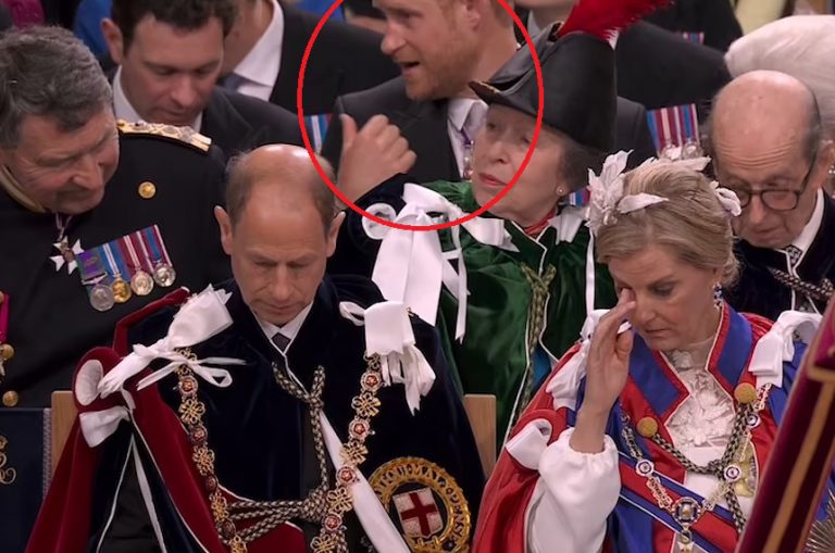 Σαν κυνηγημένος έφυγε ο Χάρι από τη στέψη του Βασιλιά Καρόλου – Τα βίντεο που τον «καίνε»