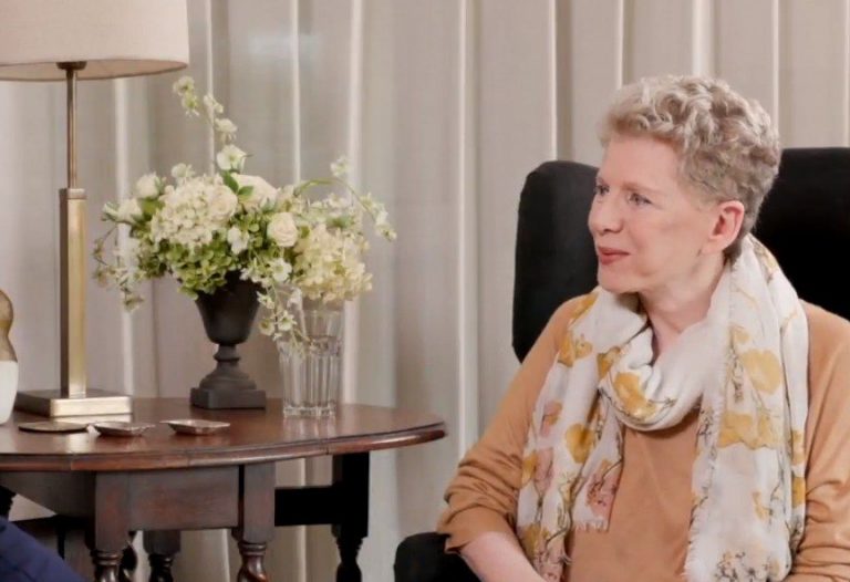 Έλενα Ακρίτα: Με φώναξαν γιατί είμαι η Έλενα Ακρίτα και για τις ιδέες που πρεσβεύω