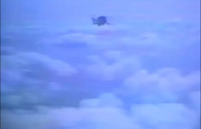 Αλεξιπτωτιστής: Επιχείρησε να κινηματογραφήσει εκπαιδευτή ελεύθερης πτώσης με την κάμερά του, αλλά δεν φόρεσε αλεξίπτωτο