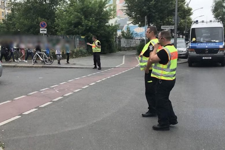 Βερολίνο: Επίθεση με μαχαίρι σε δημοτικό σχολείο – Τραυματίστηκαν σοβαρά δύο μαθήτριες