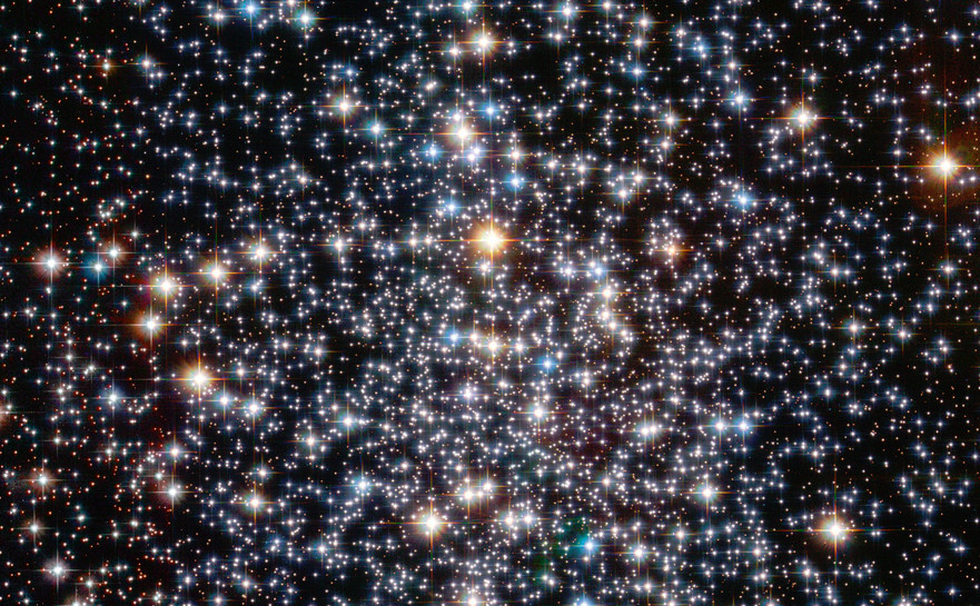 Επιστήμη – Διάστημα: Αστρονόμοι εντοπίζουν μια σπάνιου μεγέθους μαύρη τρύπα