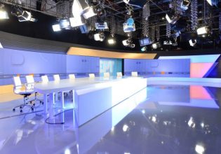 Debate: Απορρίφθηκε το δημοσιογραφικό αίτημα για ελεύθερες ερωτήσεις – «Νέα γενιά» η ενότητα που προστέθηκε
