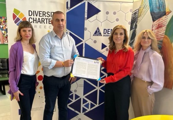 DEMO: Yπέγραψε τη Χάρτα Διαφορετικότητας