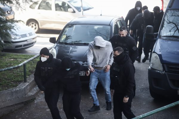 Δίκη Άλκη Καμπανού: «Μαχαίρωσα δύο φορές με καραμπίτ τον φίλο του Άλκη» – Τι υποστήριξε ο «Αθηναίος»