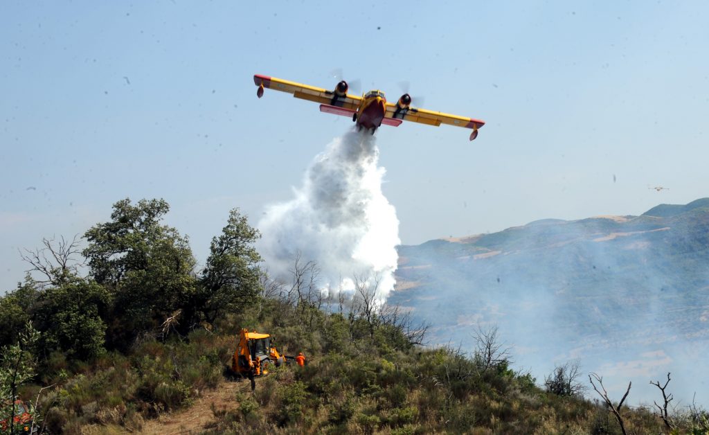 Πυρκαγιές: Διπλασιάζονται λόγω κλιματικής αλλαγής τα πυροσβεστικά αεροσκάφη της ΕΕ – Τι παίρνει η Ελλάδα