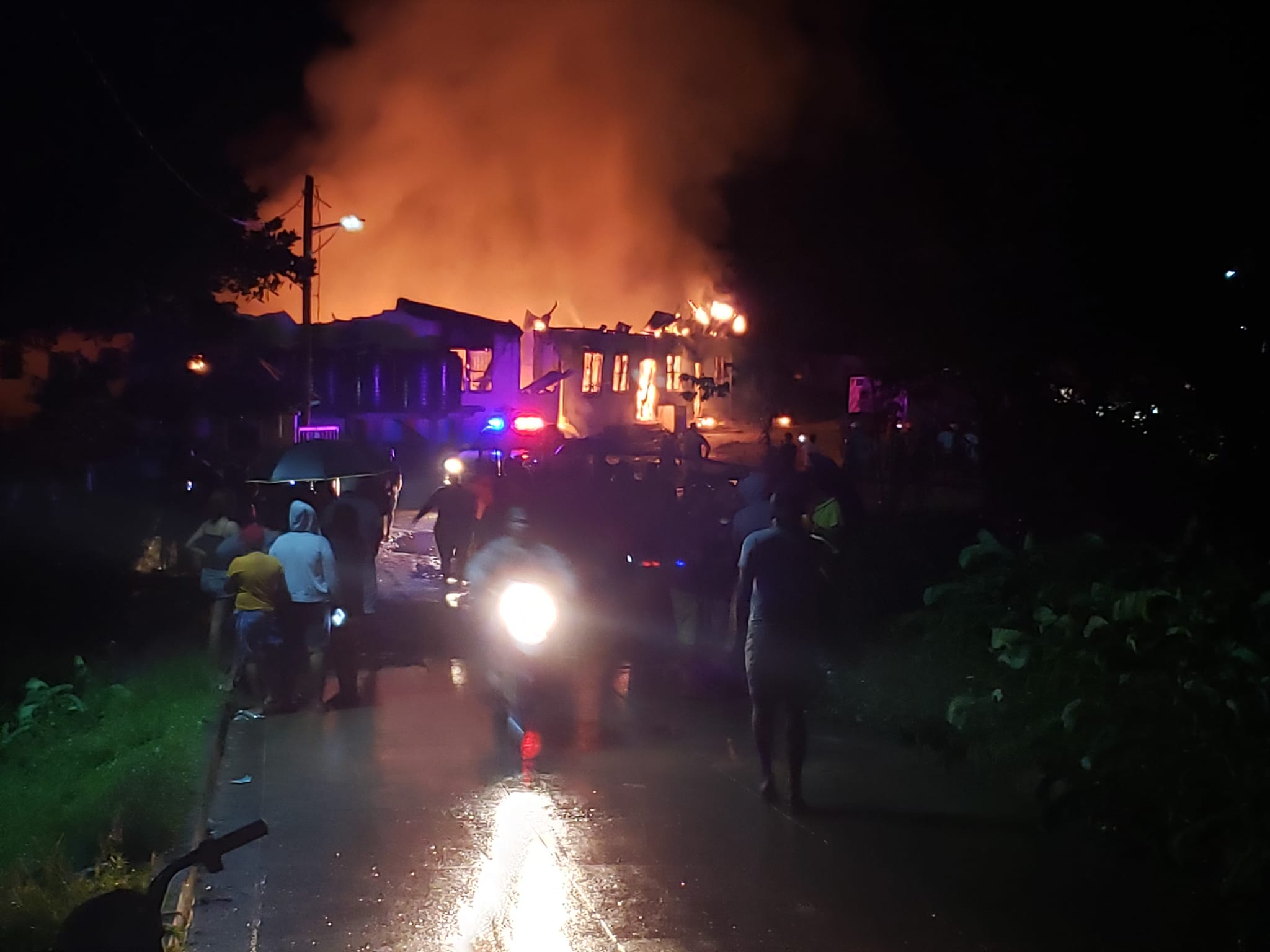 Γουιάνα: 19 μαθήτριες νεκρές από πυρκαγιά σε κοιτώνα σχολείου - Οι αρχές κάνουν λόγο για εμπρησμό