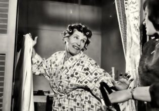 Γεωργία Βασιλειάδου: Τότε που έβαζε υποψηφιότητα για δημοτική σύμβουλος