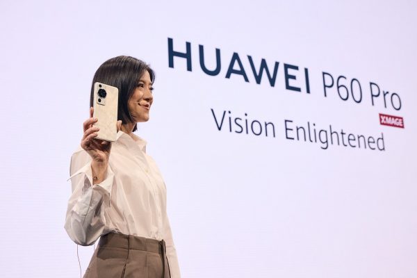 Η Huawei παρουσίασε τα νέα smartphone  – ναυαρχίδες της στο Μόναχο
