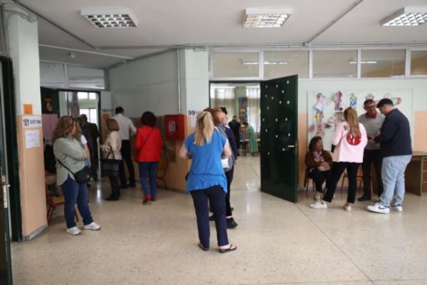 Εκλογές 2023: Τα ποιοτικά χαρακτηριστικά της κάλπης –  Πώς ψήφισαν οι «Κεντρώοι» και όσοι αποφάσισαν την τελευταία μέρα