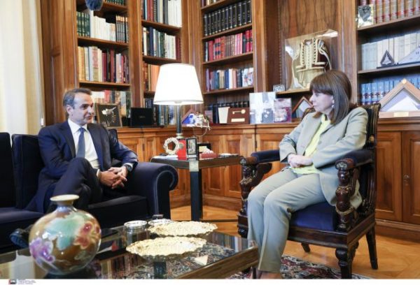 Μητσοτάκης: Σας επιστρέφω το απόγευμα τη διερευνητική εντολή – Καμία προϋπόθεση για σχηματισμό κυβέρνησης