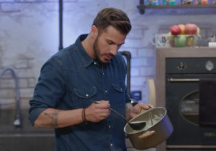 Άκης Πετρετζίκης: Κλείνει τα εστιατόρια Kitchen Lab – Υπό εκκαθάριση η εταιρεία