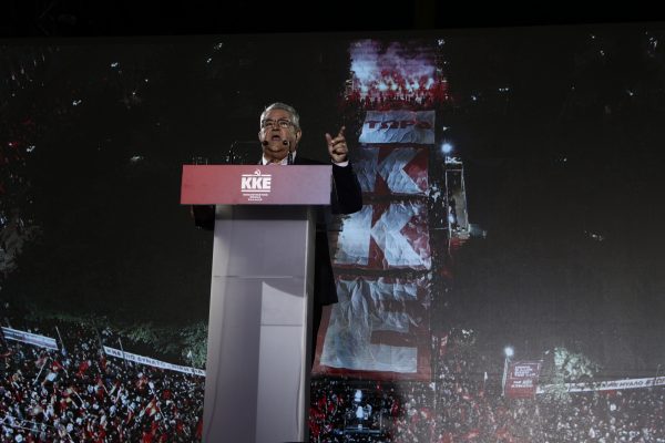 Το στοίχημα του ΚΚΕ και το δίλημμα της επόμενης μέρας