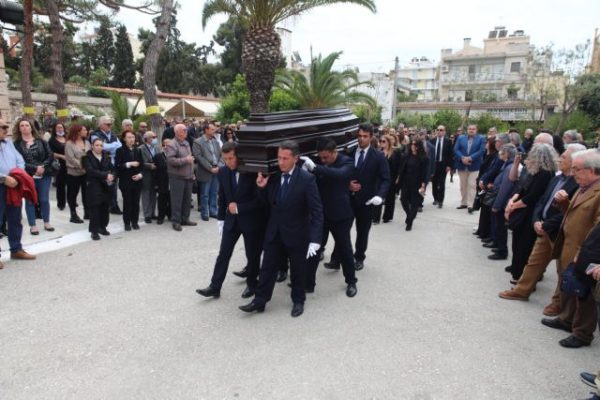 Το τελευταίο «αντίο» στον Λάζαρο Λασκαρίδη