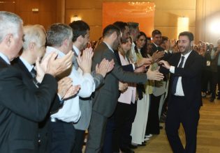 ΠΑΣΟΚ: Το μήνυμα της κάλπης ελήφθη – Οι διαχωριστές γραμμές του Ανδρουλάκη