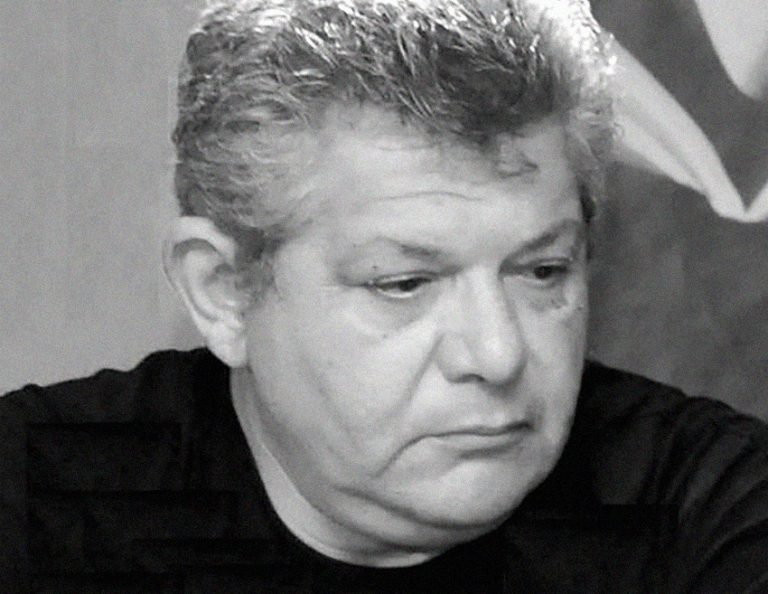 Ο ποιητής Γιώργος Μπλάνας μίλησε στο in για την «Aυτοκρατορία»