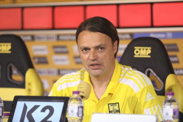 Άρης: Οι επαφές για μεταγραφές και το «όχι» για Μαζικού