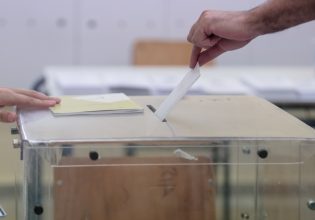 Εκλογές 2023: Λιποθύμησε δικαστικός αντιπρόσωπος στο Μαρούσι, έκλεισε προσωρινά το τμήμα