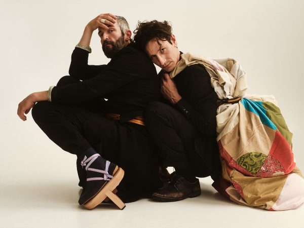 Άρης Σερβατάλης: Πρωταγωνιστεί στην κωμωδία του Αριστοφάνη