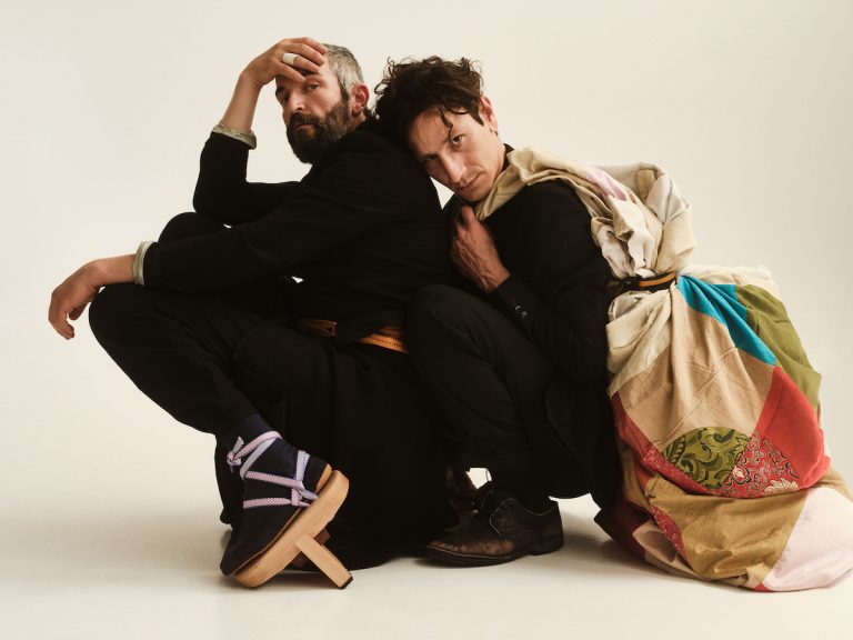 Άρης Σερβατάλης: Πρωταγωνιστεί στην κωμωδία του Αριστοφάνη