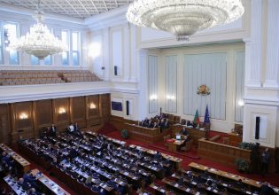 Βουλγαρία: Πρωθυπουργοί εκ περιτροπής η λύση στην αστάθεια