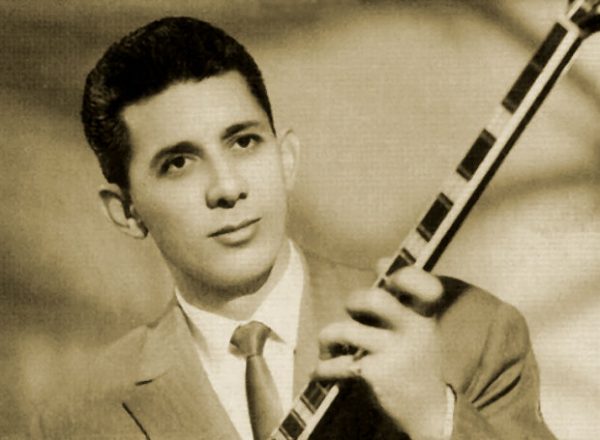 Βαγγέλης Περπινιάδης: Όταν ξεκίνησε το 1947 από τα «ταλέντα» του Μίμη Τραϊφόρου