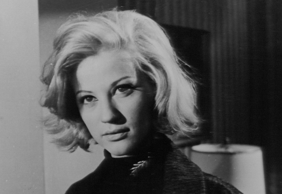 Ζωή Λάσκαρη: Η θρυλική εμφάνιση στις Κάννες