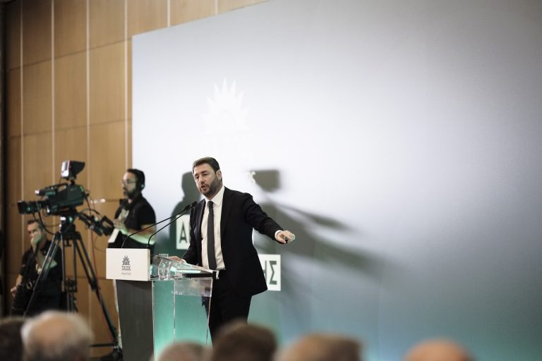 Η επαναφορά του «κανονικού δικομματισμού»