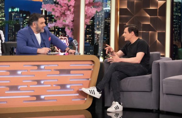 Σταύρος Σβήγκος: Η «θηλυκή του πλευρά» και η αποκάλυψη του Αρναούτογλου που μας άφησε άφωνους