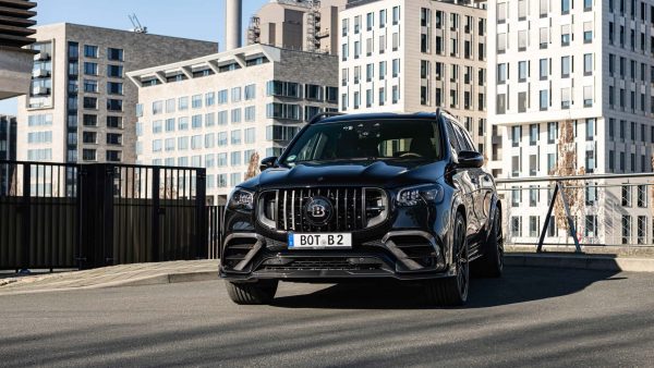 Brabus 900 Superblack: Σχήμα… καθ΄υπερβολή