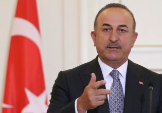 Τουρκία: Ο Τσαβούσογλου ανακοίνωσε το ποσοστό που θα πάρει ο Ερντογάν στον δεύτερο γύρο