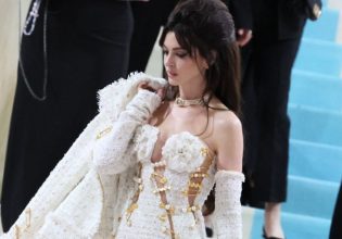 Met Gala 2023: Εμφανίσεις διασημοτήτων – Η μόδα μοιάζει να νικάει το μασκέ πάρτι