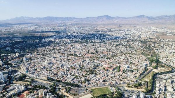 Η Περιφέρεια είναι εταίρος διακυβέρνησης, όχι υπάλληλος της κυβέρνησης