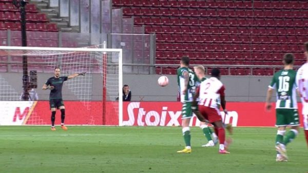 Αποβολή του Ραμόν στις καθυστερήσεις