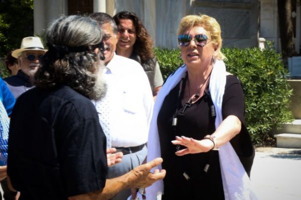 Δήμητρα Λιάνη: Ο Ανδρέας Παπανδρέου δε θα άφηνε τον Ανδρουλάκη ούτε τα κορδόνια να του δέσει