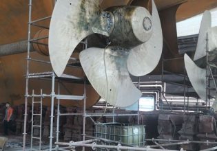 Τραγωδία στη ναυπηγοεπισκευαστική ζώνη Περάματος – Νεκρός ένας εργάτης, στο νοσοκομείο δύο άτομα