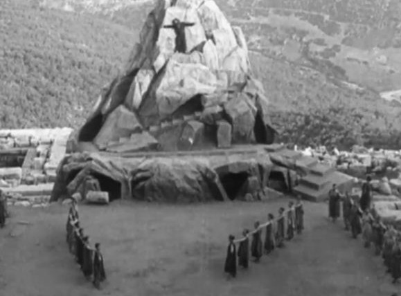 Δελφικές Εορτές 1927: Ο θρίαμβος του Άγγελου και της Εύας Σικελιανού