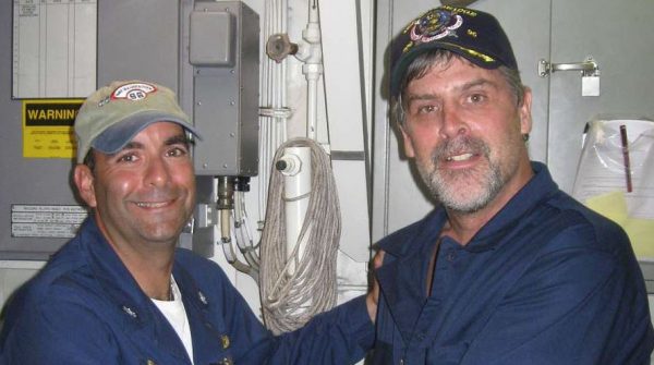 Η ιστορία του πραγματικού καπετάνιου Ρίτσαρντ Φίλιπς που απήχθη από Σομαλούς πειρατές