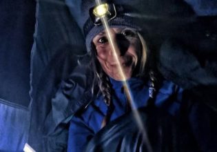 «Δεν ήθελα να βγω» – Η γυναίκα που έζησε 500 ημέρες μόνη της σε μια σπηλιά