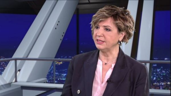 Γεροβασίλη: Ο Τσίπρας είναι εδώ – Στρατηγικό λάθος η απλή αναλογική