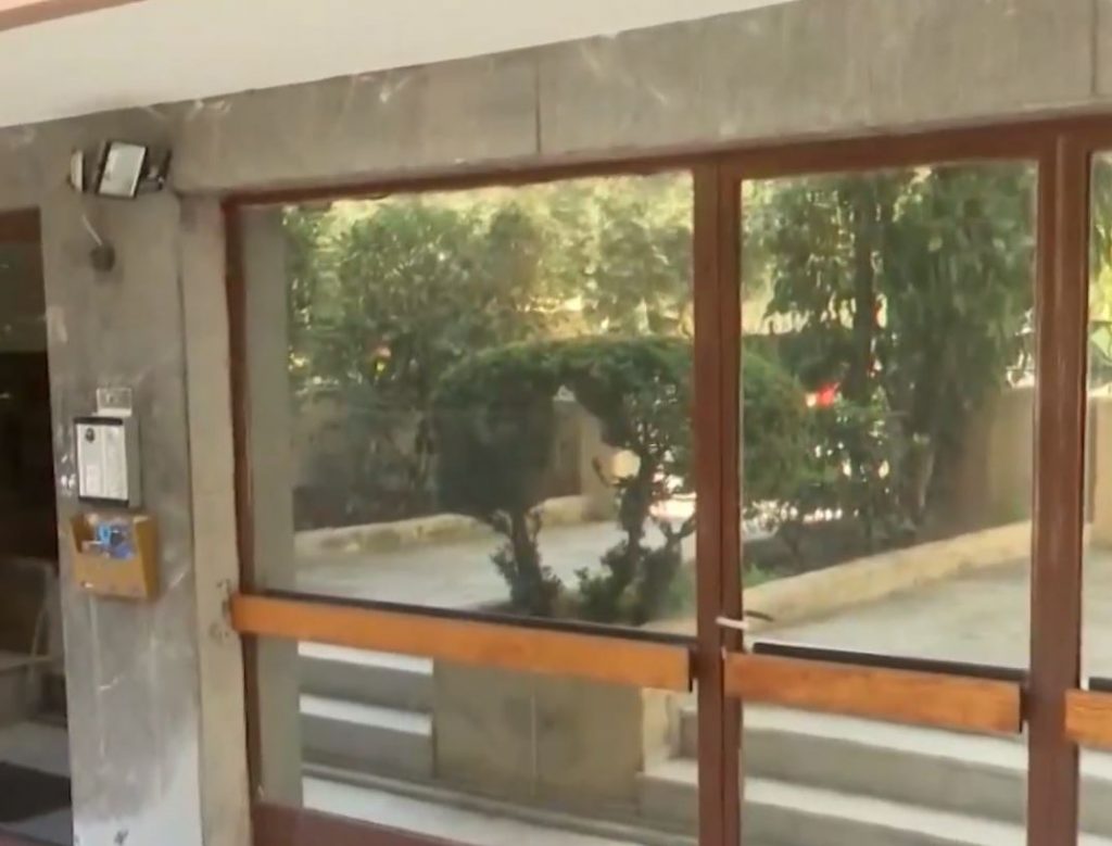 Έλληνας «κατάσκοπος»: Αυτά είναι τα γραφεία της εταιρείας του στην Αθήνα – Εικόνα εγκατάλειψης