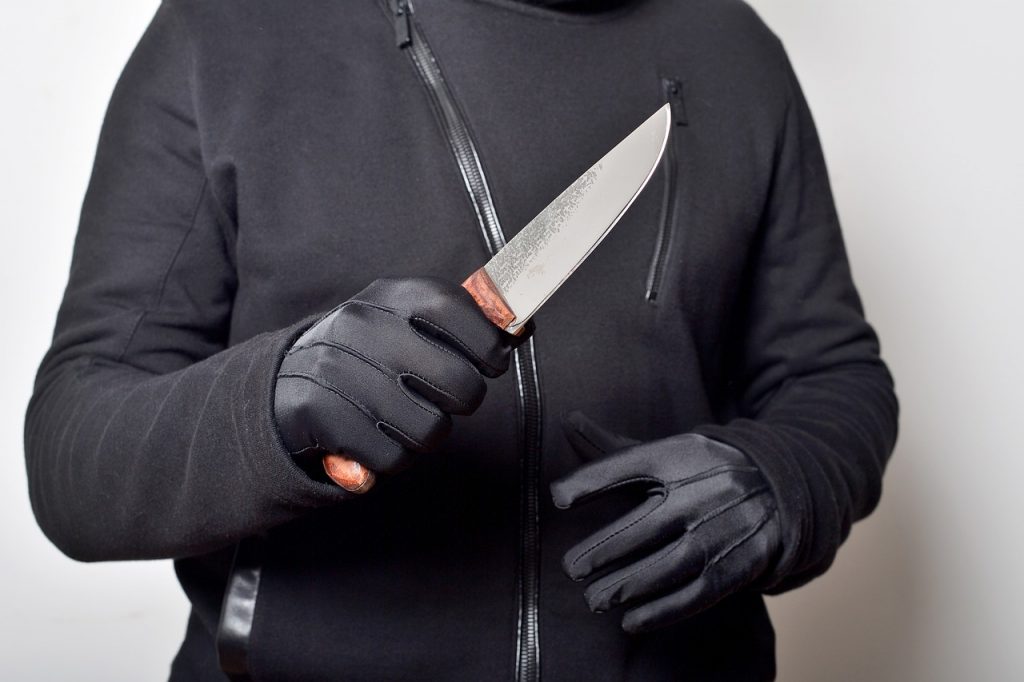 Χανιά: Αστυνομικός εκτός υπηρεσίας έπιασε μαχαιροβγάλτη – Απειλούσε περαστικούς
